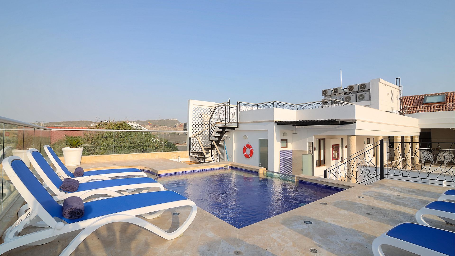 Boutique La Artilleria 3*
