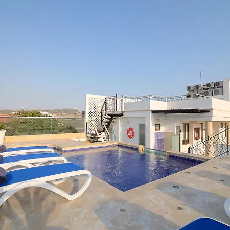 Boutique La Artilleria 3*