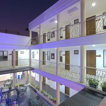 Boutique La Artilleria 3*